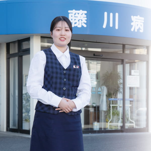 活躍する卒業生　医療ビジネス科